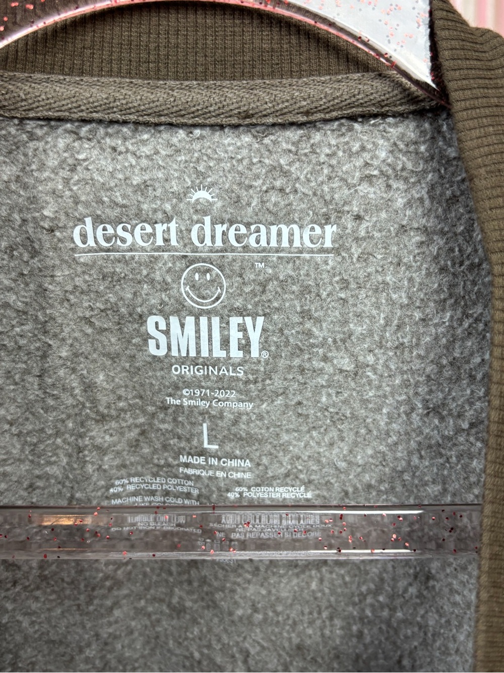 Smiley x Deser Dreamer Happy Mind Happy Life sweatshirt! L - Picture 4 of 7